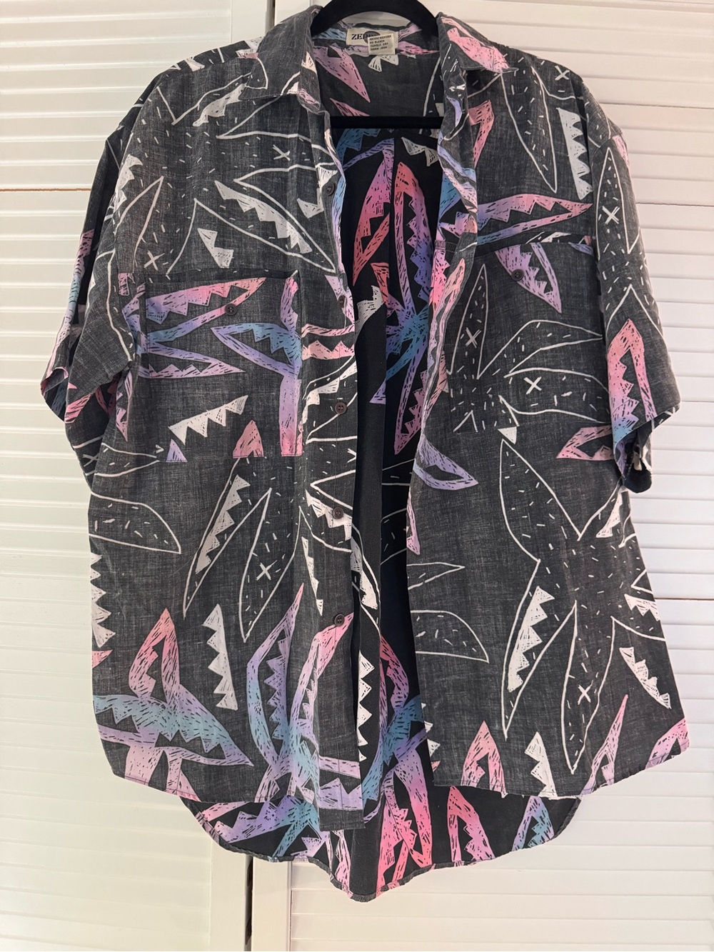 Vintage 80’s Neon Tropical Print Button-Up Shirt in Black with Pastel Accents